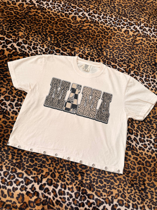 MAMA BOXY GROMMET TEE
