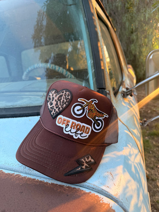OFF-ROAD LIFE TRUCKER HAT